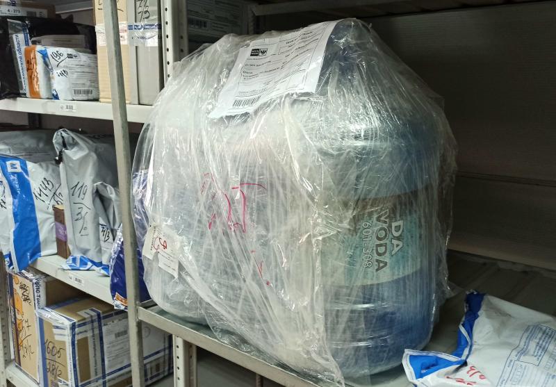 Какие необычные упаковки используют томичи при отправке посылок Почтой России