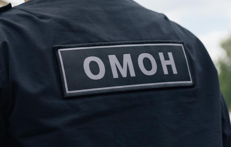 Росгвардейцы обеспечили безопасность матча ВХЛ в Челябинске