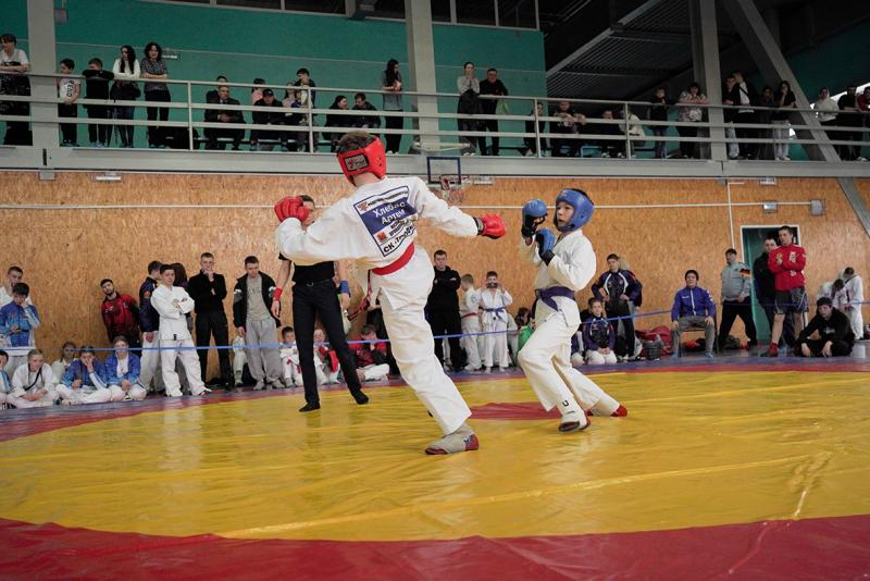 В Прокопьевске состоялся турнир по рукопашному бою памяти героя СОБР «Символ» Александра Иванова