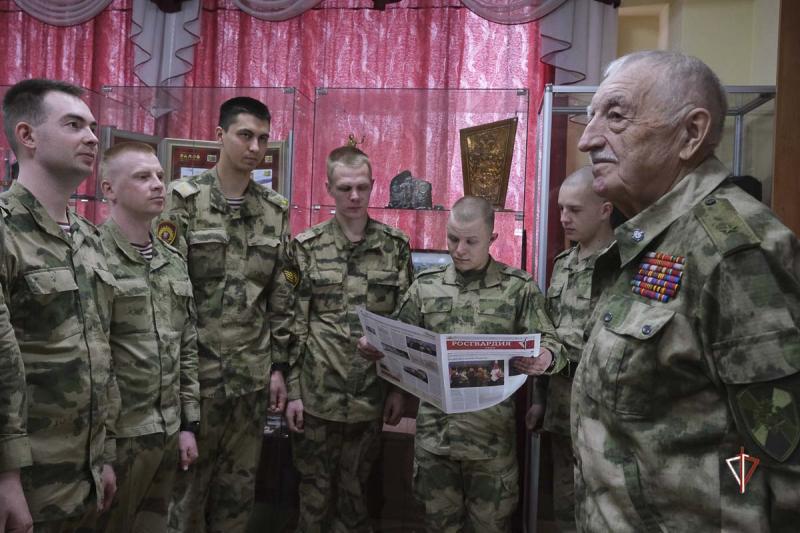 В преддверии 80-летия Великой Победы УФСБ России по ФСВНГ и Росгвардия на Урале презентовали проект «Дети войны»