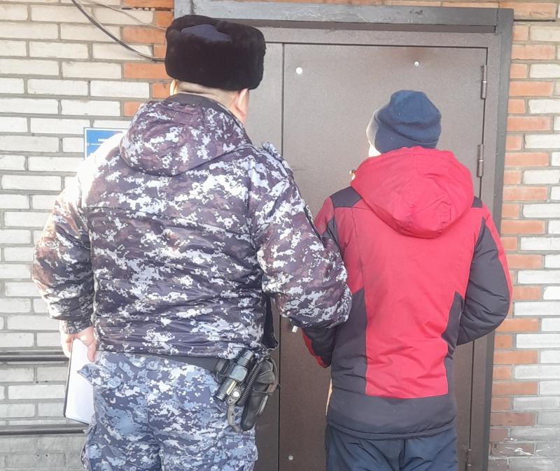 Росгвардейцы задержали находящегося в федеральном розыске жителя Тувы