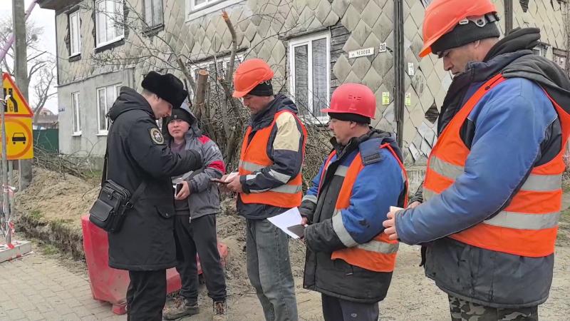 В Балтийске военные следователи выявили натурализованных граждан России, не вставших на воинский учет.