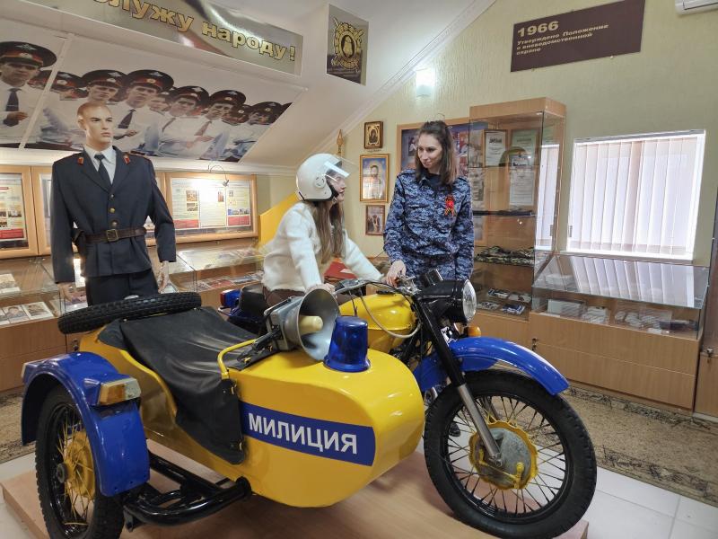 В Ставрополе росгвардейцы  провели День  открытых дверей для студентов