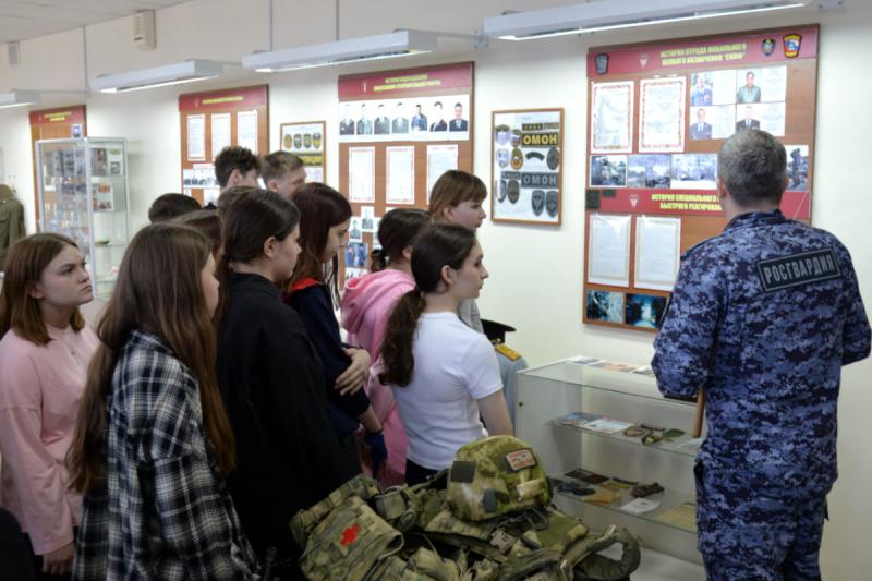 Росгвардия провела Дни открытых дверей в Зауралье