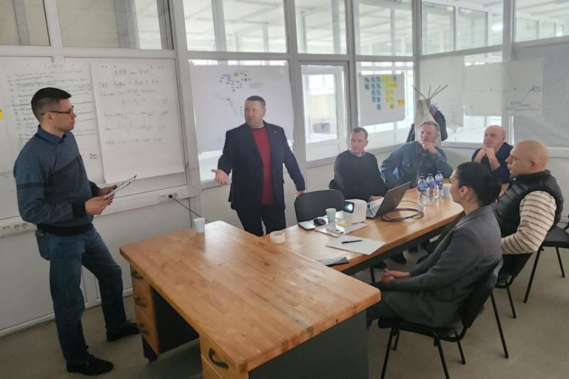 Повышение производительности труда: на курганских предприятиях осваивают инструменты бережливого производства