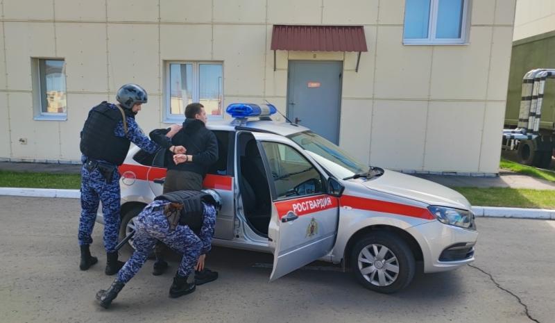 Лучших сотрудников вневедомственной охраны определили в Тамбове