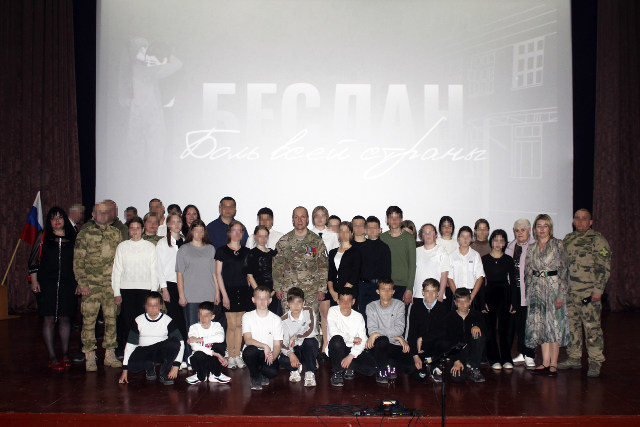 В Херсонской области росгвардейцы стали соорганизаторами встречи с участником трагических событий в Беслане