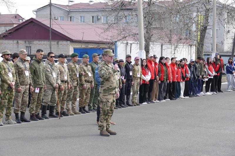 Росгвардия выступила соорганизатором военно-патриотической игры «Зарница 2.0» в Кызыле
