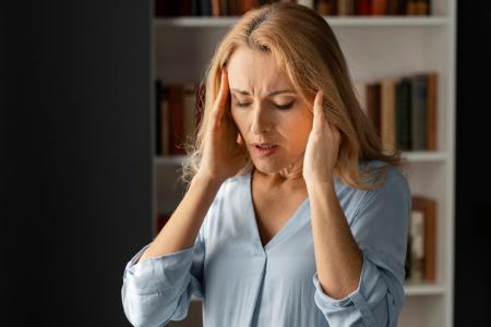 Доктор Садыков назвал продукты, провоцирующие головную боль