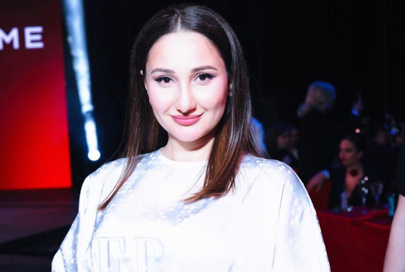 Врач-косметолог и пластической хирург Зухра Балакеримова получила премию «Женщина года»