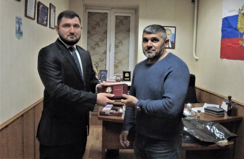 Пожелали Алиму Батову здоровья, благополучия, успехов — в жизни, научно-прикладной деятельности, наставничестве