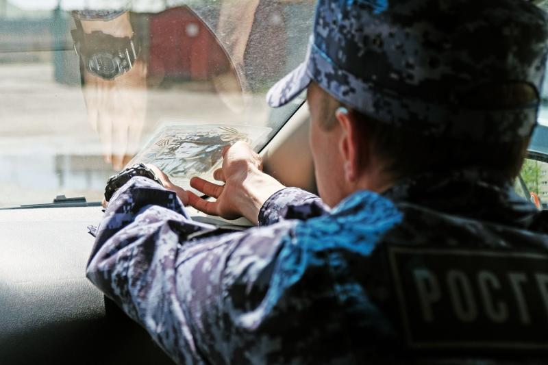 К акции "Бессмертный автополк" присоединились Росгвардейцы из Хакасии