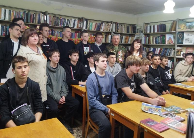 Вечер-встреча поколений
«Не смолкнет слава тех великих лет»
к 80-летию Победы в  Великой Отечественной войне 1941-1945гг.