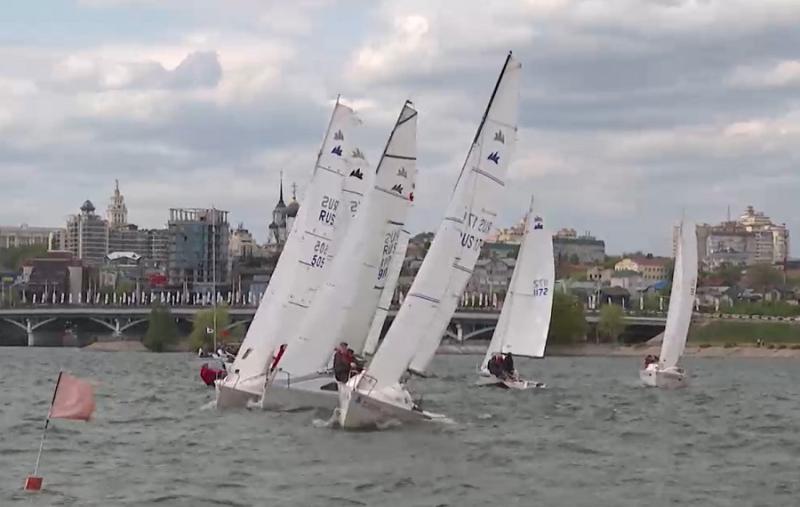 Фонд «Милосердие» поддержал липецких яхтсменов на Кубке России