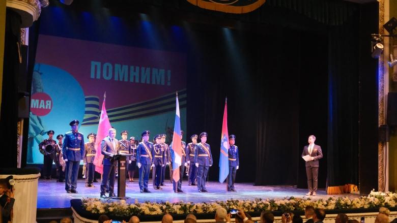 Начальник Управления Росгвардии по Тамбовской области принял участие в торжественном собрании в честь Дня Победы