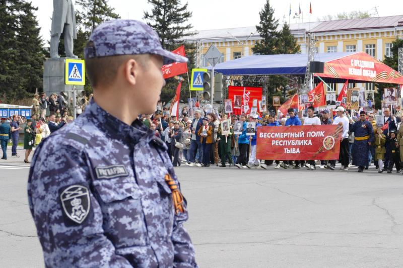 В Туве при участии Росгвардии обеспечена безопасность торжественных мероприятий в честь 80-летия Великой Победы