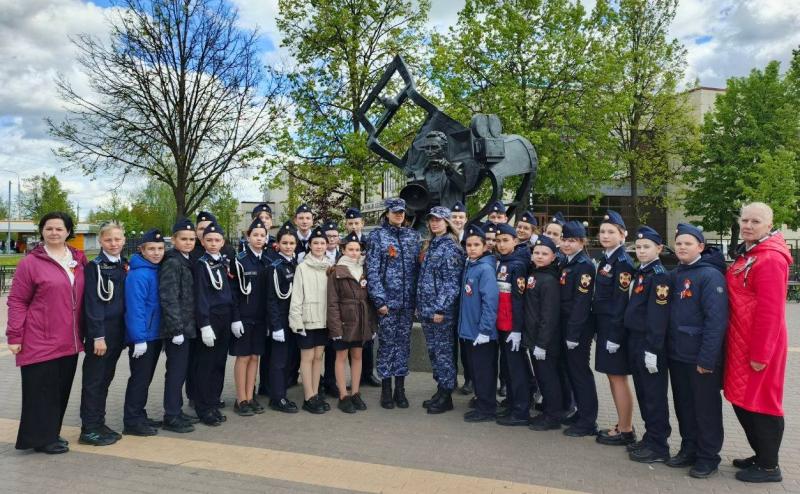 В Подмосковье сотрудники Росгвардии приняли участие в патриотической акции «Вахта Памяти»