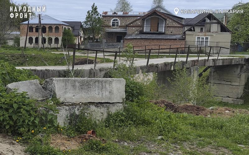 Скорая помощь и такси отказываются ехать! Пожарная команда не проедет. И что нам делать в таких ситуациях?