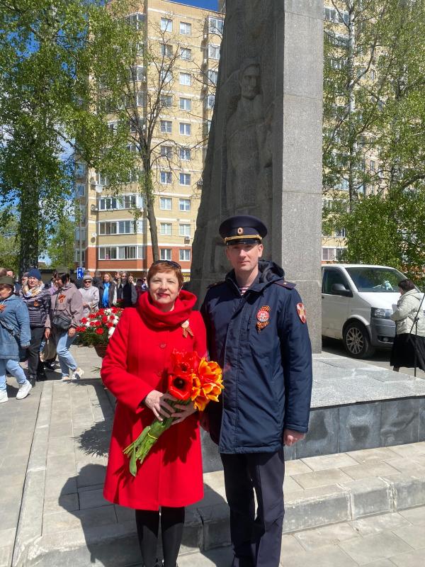 Ступинские Росгвардейцы приняли участие в возложении цветов к памятнику им. Полякова на День Победы