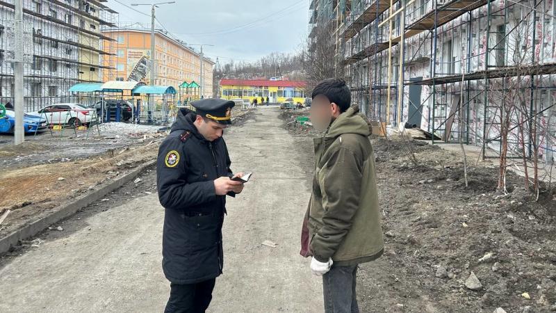 Военные следователи в Печенге провели рейд по выявлению натурализованных граждан, не вставших на воинский учет