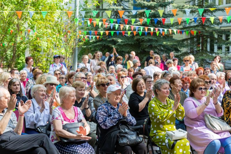 Фестиваль для участников проекта мэра Москвы «Московское Долголетие» проведут в Перово