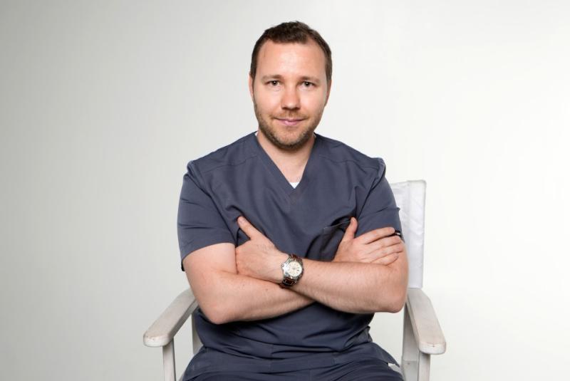 Офтальмолог Кирилл Светлаков: как лечить близорукость