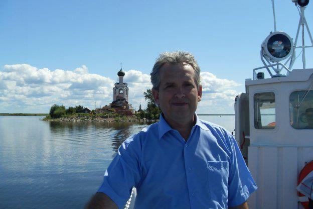 Петербургский взгляд на книгу русского писателя Андрея Малышева «Вологодские были. Избранное»