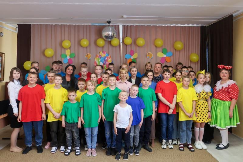 Офицер Росгвардии посетил юных друзей в кузбасском детском доме