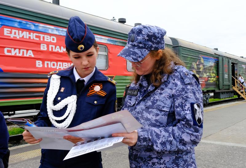 Росгвардейцы рассказали жителям Марий Эл о службе в войсках правопорядка