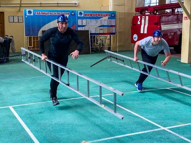 Офицер Росгвардии достойно представил Марий Эл на отборочном этапе Чемпионата ВНГ РФ по пожарно-спасательному спорту