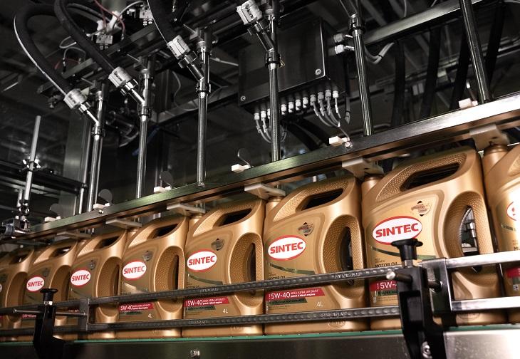 Партнеры Яндекс Такси получили более 3 млн литров моторных масел из Калужской области