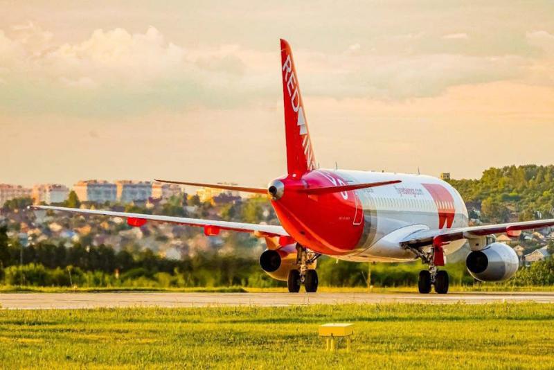 Ловим лето за хвост: как улететь в отпуск, когда билетов почти нет