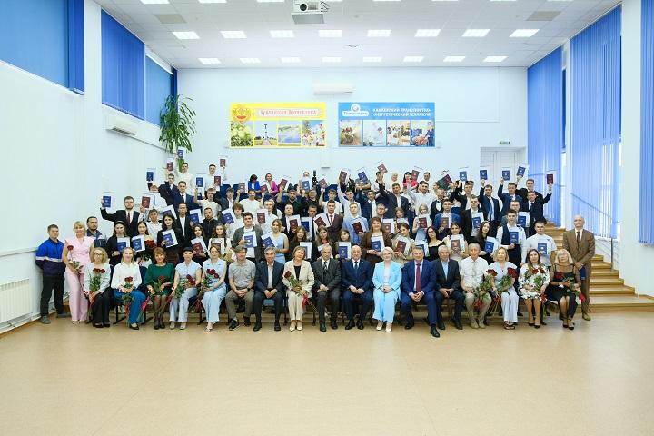 Представители АО «Транснефть – Прикамье» приняли участие в церемонии вручения дипломов выпускникам корпоративного учебного заведения