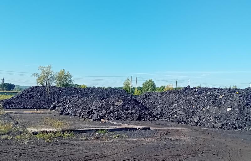 Военные коммунальщики филиалов Центрального жилищно-коммунального управления Минобороны России приступили к доставке топлива в отдаленные регионы.