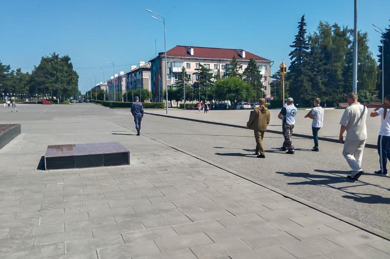 Росгвардейцы обеспечили охрану общественного порядка во время проведения Крестного хода в Белове