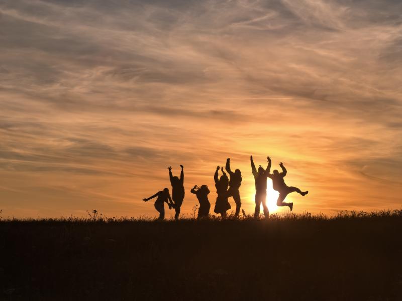 Лео Канделаки и Анжелика Стубайло сыграют в новую трэвел-игру «Кто куда» на ТНТ
