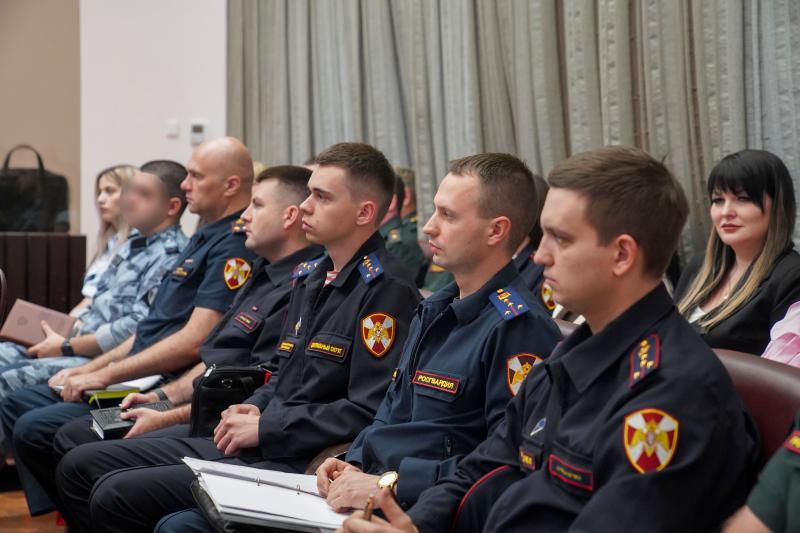 В Москве завершился сбор с руководителями финансово-экономических подразделений Центрального округа Росгвардии