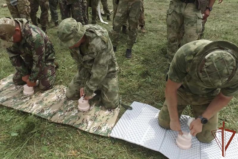 Бойцы спецназа Росгвардии Республики Алтай вернулись со сборов санитарных инструкторов Сибирского округа