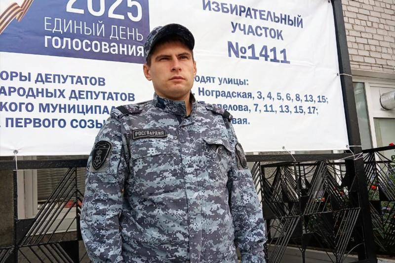 В Кузбассе сотрудники Росгвардии обеспечили безопасность в ходе избирательной кампании