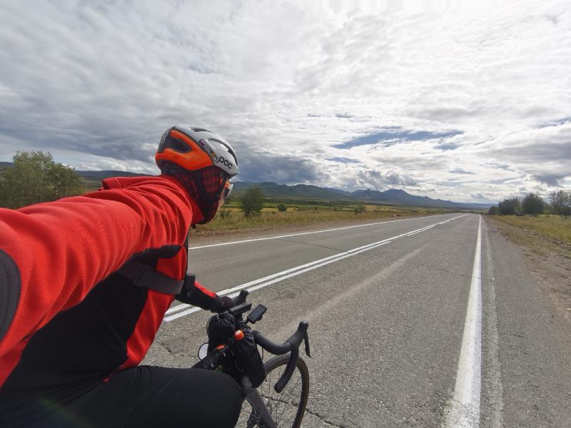 500-километровый трэвел-велотур по агинским степям совершил сотрудник забайкальского Росреестра