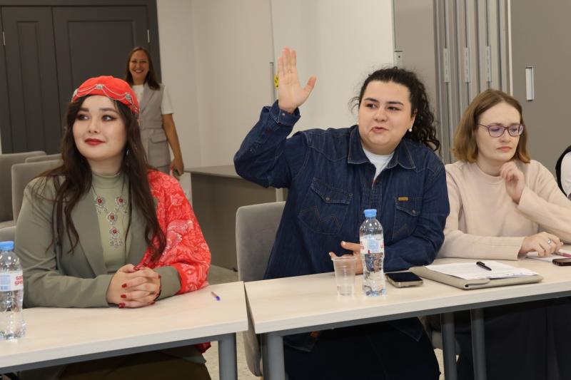 Четвёртым окружным семинаром в Казани завершается второй этап Всероссийского проекта «ЭтНик: кадры решают»