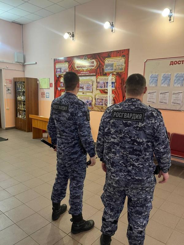 Сотрудники Егорьевского ОВО обеспечили охрану общественного порядка на празднике для осенних именинников