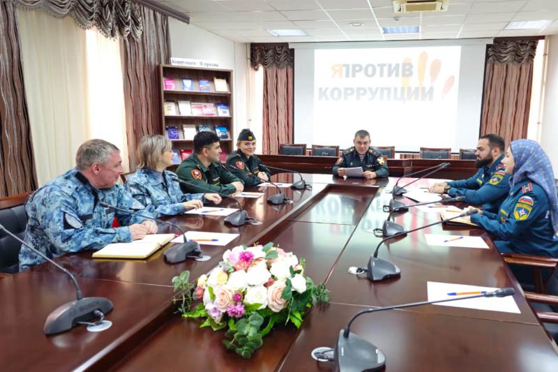 Представители Объединенной группировки войск (сил) приняли участие в межведомственном круглом столе, посвященном Международному дню борьбы с коррупцией