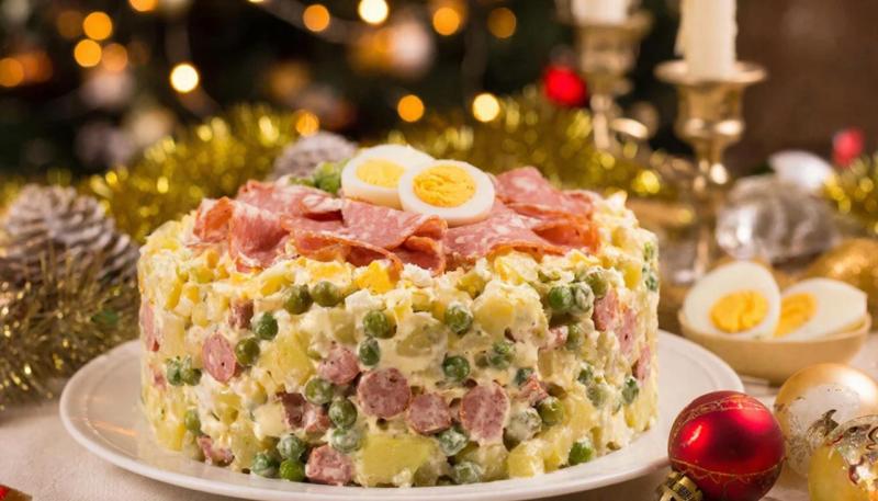 “Индекс Оливье” АШАН 2025: годовая инфляция по главному новогоднему салату составила 1%