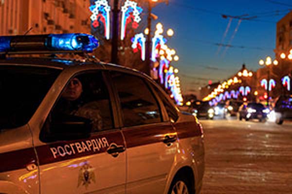 Росгвардейцы задержали дебошира, который отказался платить в кафе