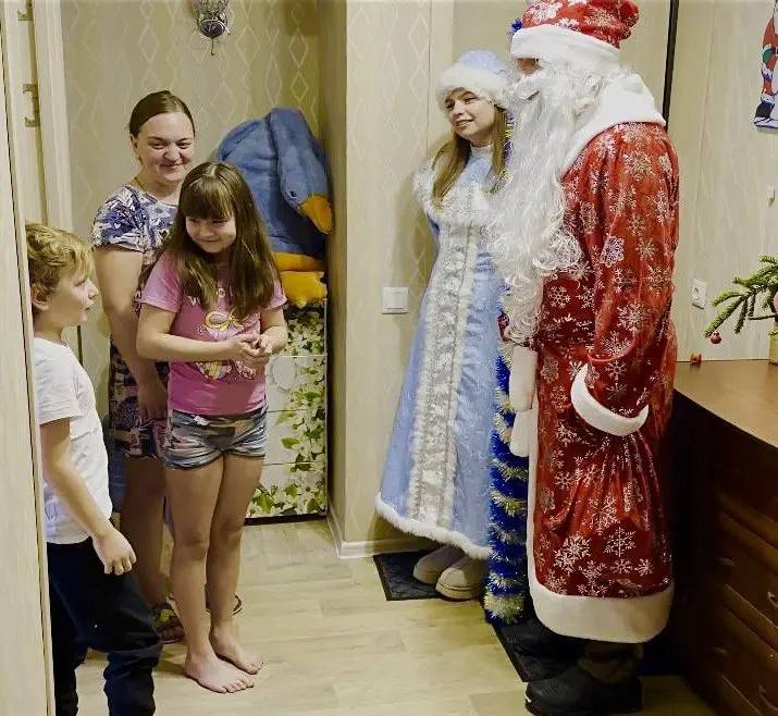 Росгвардейцы устроили новогодний праздник для детей своих коллег в Подмосковье