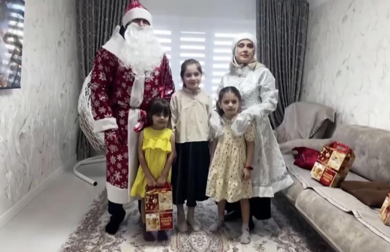 В ЧЕЧЕНСКОЙ РЕСПУБЛИКЕ РОСГВАРДЕЙЦЫ ПРИСОЕДИНИЛИСЬ К АКЦИИ «ДЕД МОРОЗ СПЕЦИАЛЬНОГО НАЗНАЧЕНИЯ»