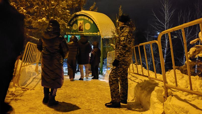 В Мордовии росгвардейцы приняли участие в обеспечении общественного порядка во время празднования Крещения Господня