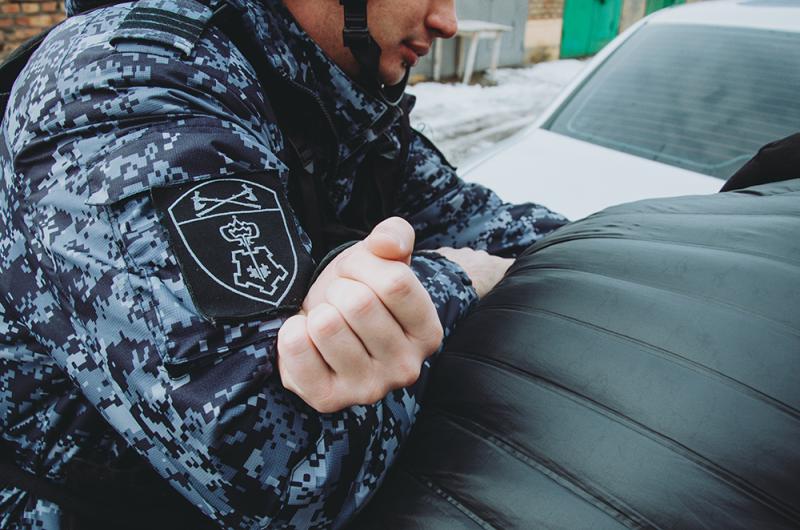 В Саранске росгвардейцами задержан рецидивист, дважды похитивший алкоголь из магазина за один день