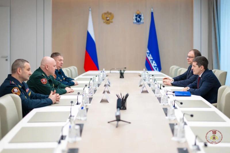 Командующий Уральским округом Росгвардии проверил подразделения ведомства в Ямало-Ненецком автономном округе
